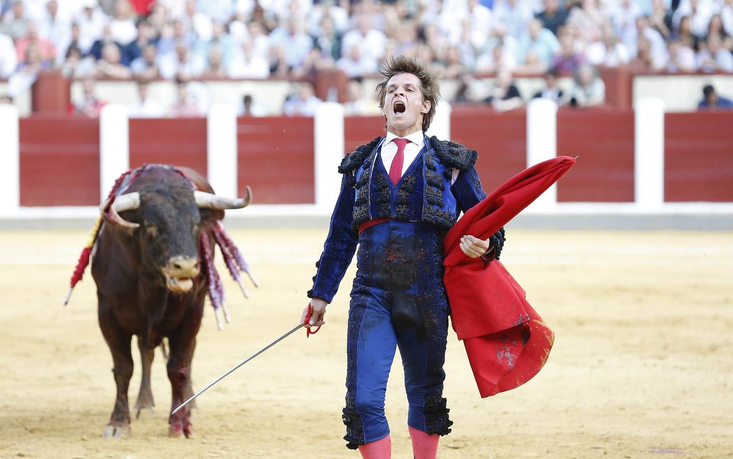 Apoteosis torera por Víctor Barrio (2/2)