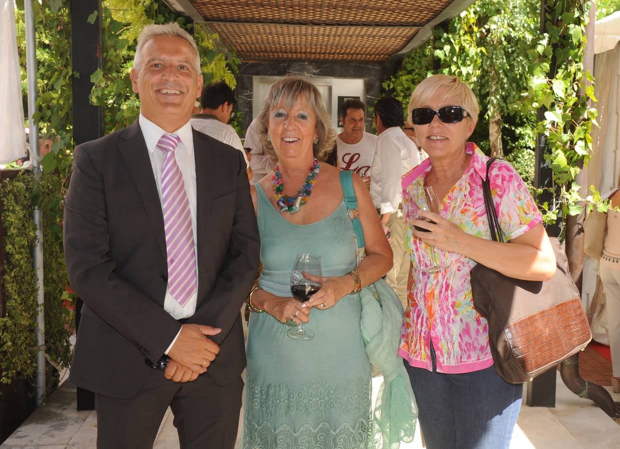 José Modesto Pérez (Fomento-Renfe), Blanca Alcalde (DOC 6) y María Luz San José.