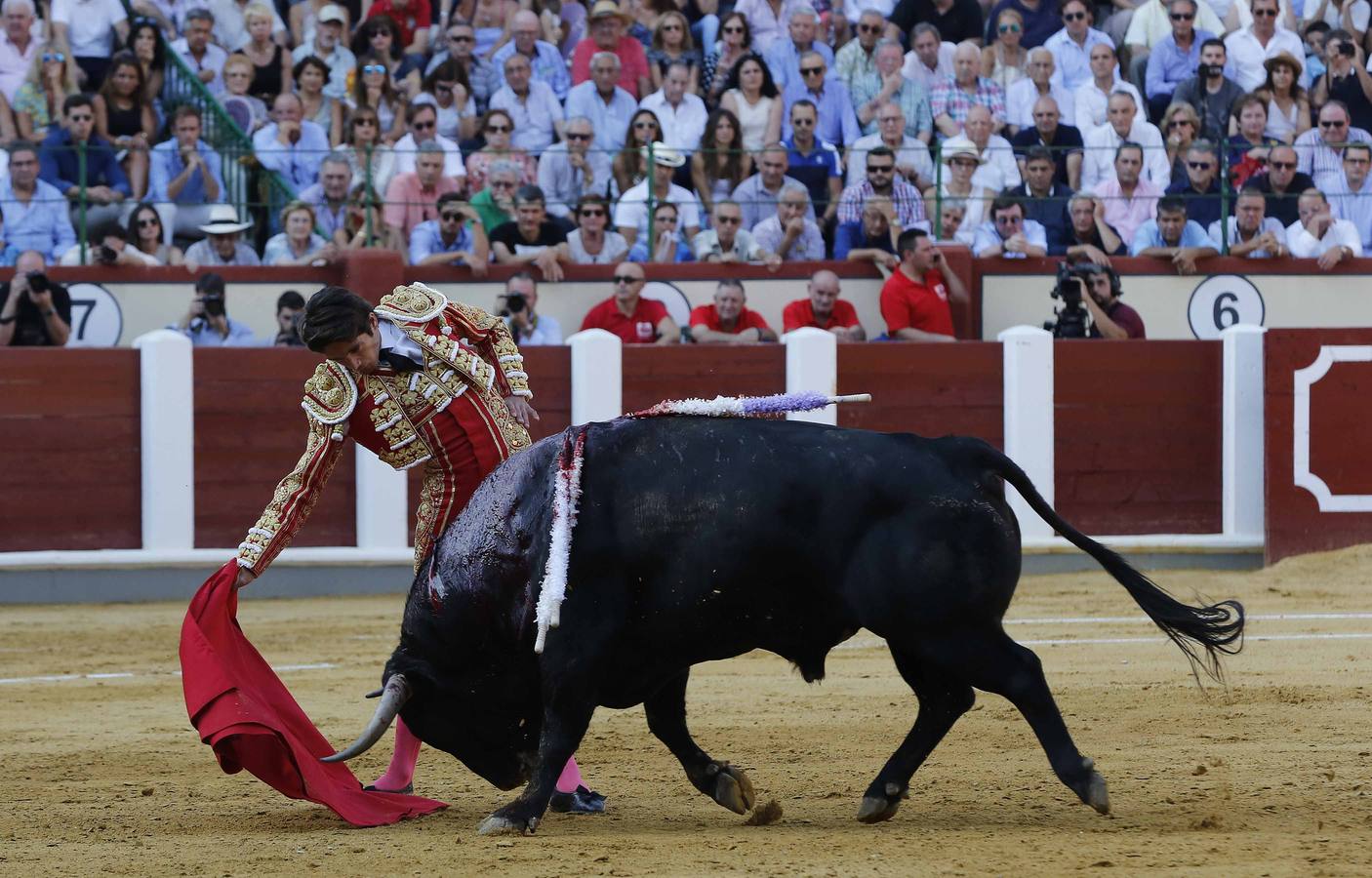 Corrida de toros en Valladolid con Morante de la Puebla, Sebastián Castella y López Simón