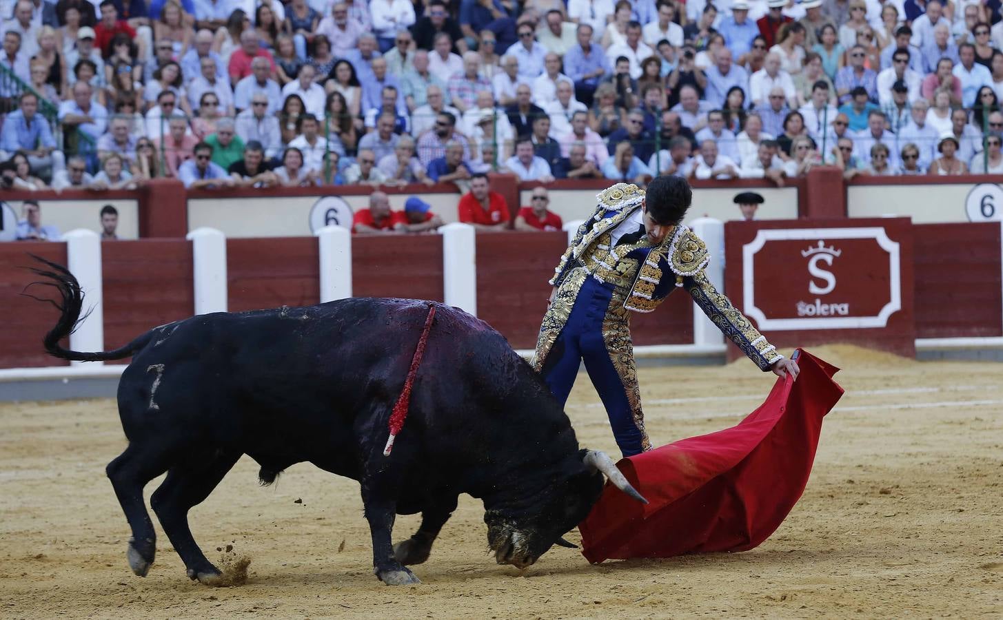 Corrida de toros en Valladolid con Morante de la Puebla, Sebastián Castella y López Simón