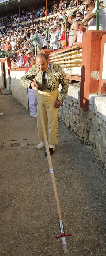 Corrida de toros en Valladolid con Morante de la Puebla, Sebastián Castella y López Simón