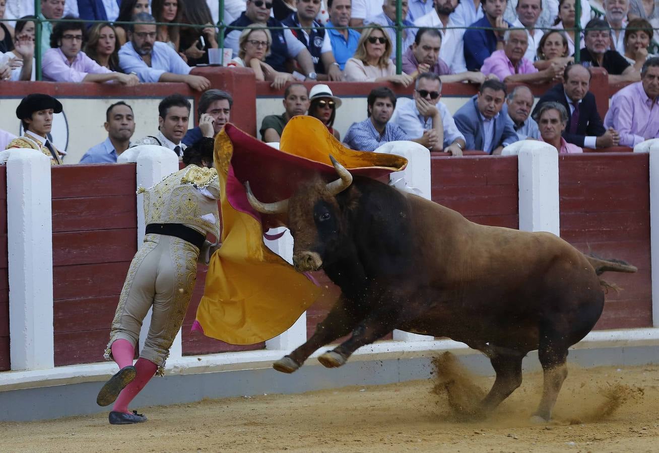Corrida de toros en Valladolid con Morante de la Puebla, Sebastián Castella y López Simón