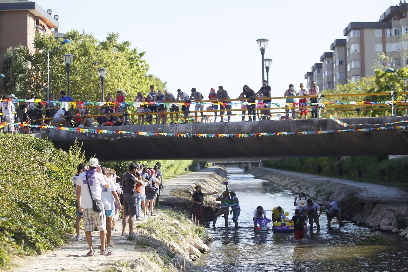 Descenso de embarcaciones por el Esgueva