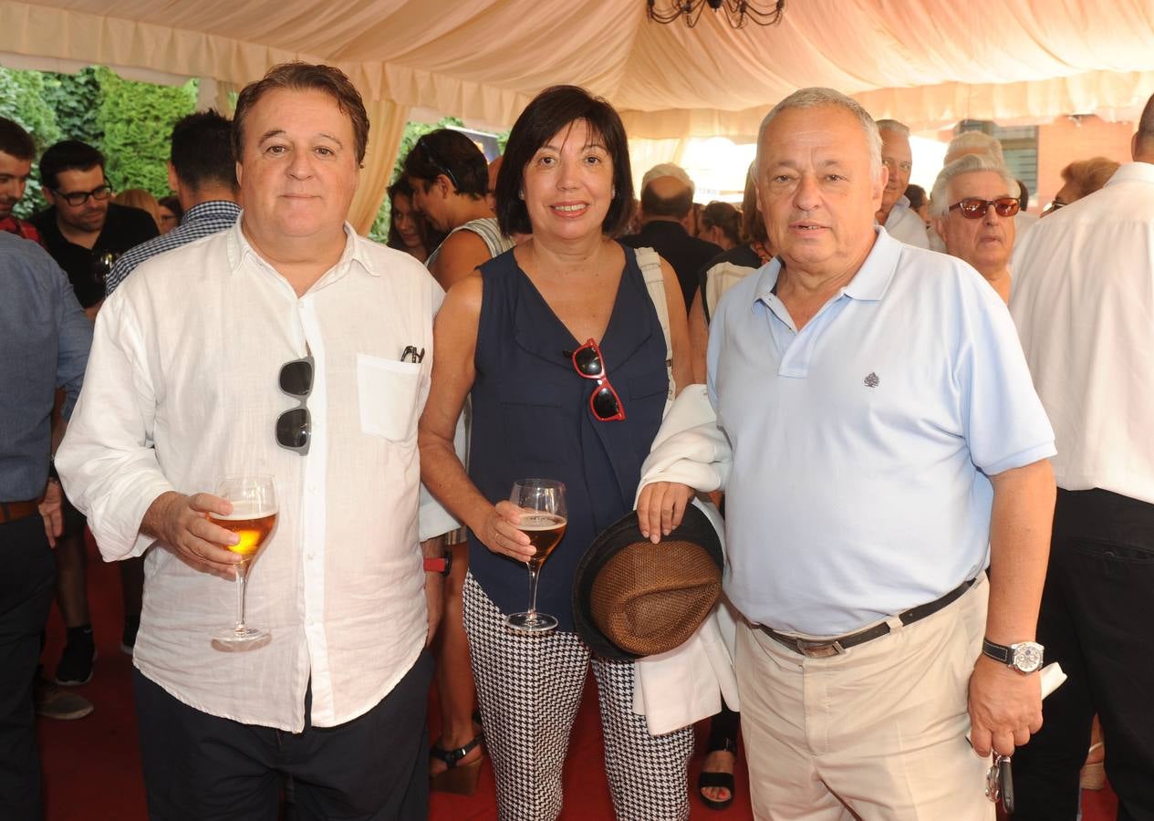 Miguel Ángel Martín (Eurotoro), Mar Sánchez y Gonzalo Santonja, director del Instituto Castellano y Leonés de la Lengua y colaborador de El Norte de Castilla.. 