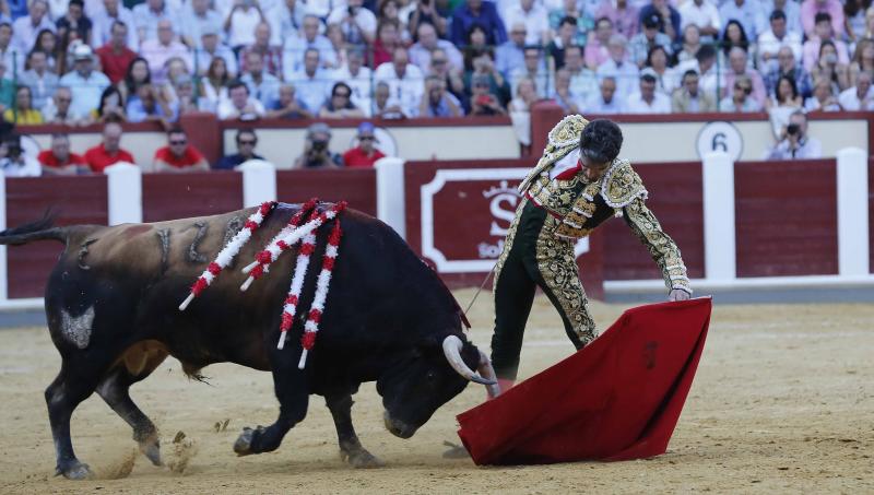 Corrida de Toros de José Tomás y José María Manzanares en Valladolid (1/2)