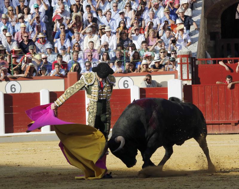 Corrida de Toros de José Tomás y José María Manzanares en Valladolid (2/2)