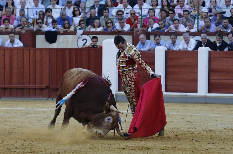 Corrida de Toros de José Tomás y José María Manzanares en Valladolid (2/2)