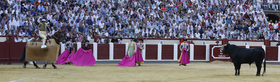 Corrida Juli, Talavante y Mora en Valladolid