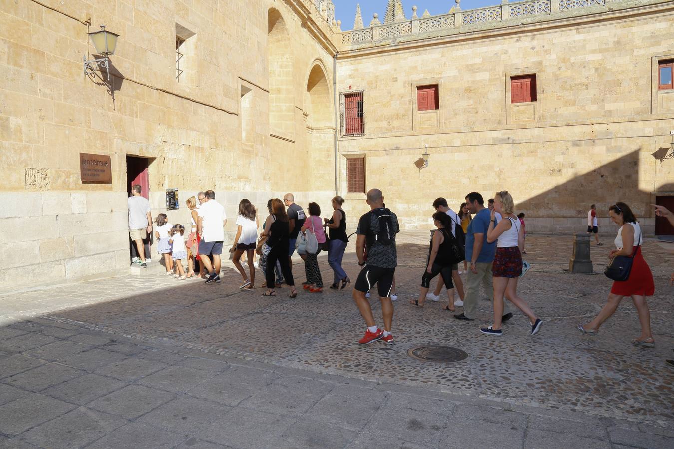 Jornada de puertas abiertas para conocer la ciudad