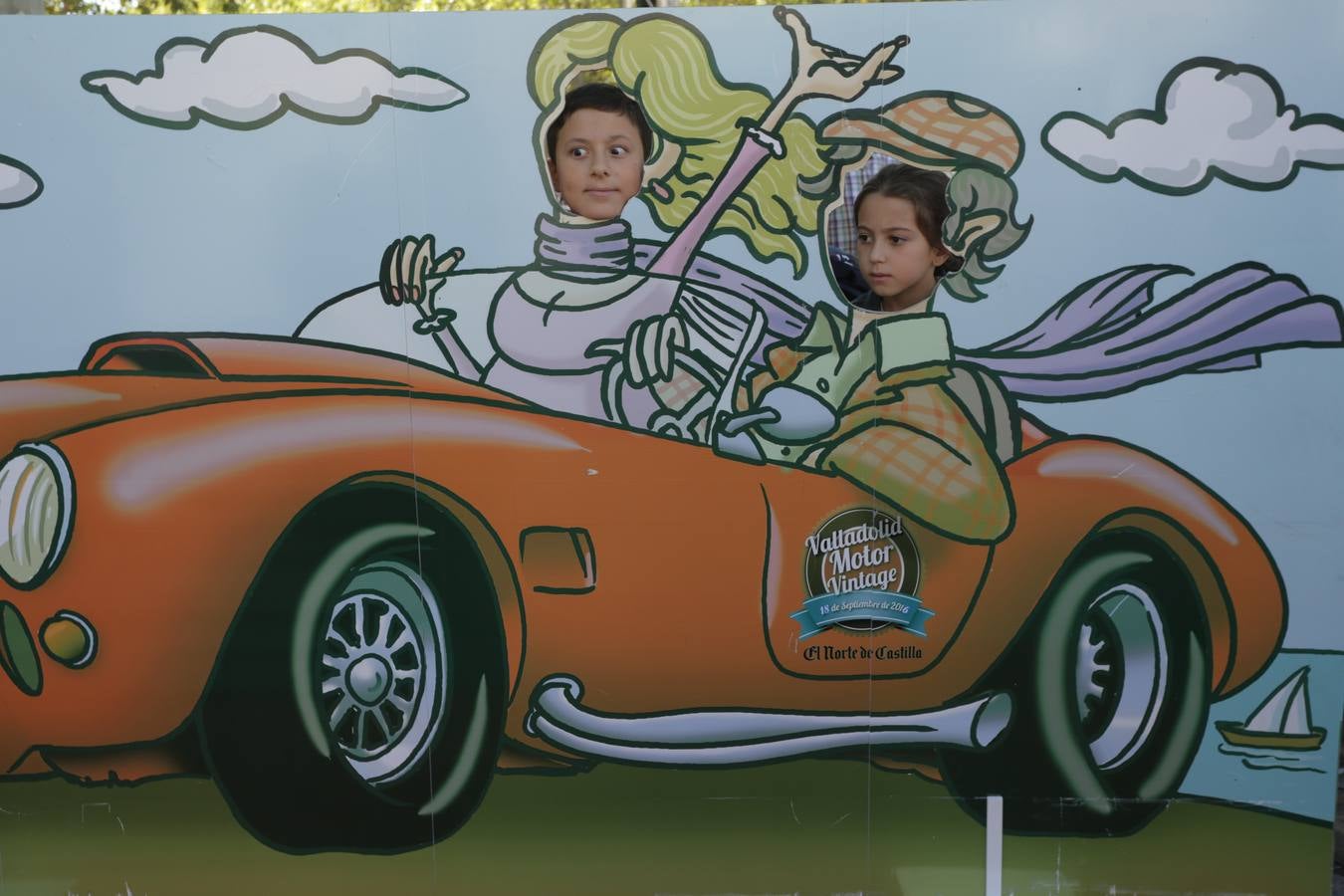 Photocall de la cuarta edición del Valladolid Motor Vintage (1/3)