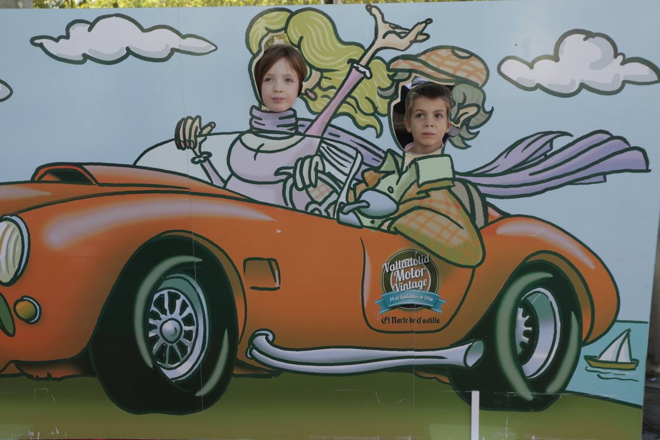 Photocall de la cuarta edición del Valladolid Motor Vintage (1/3)