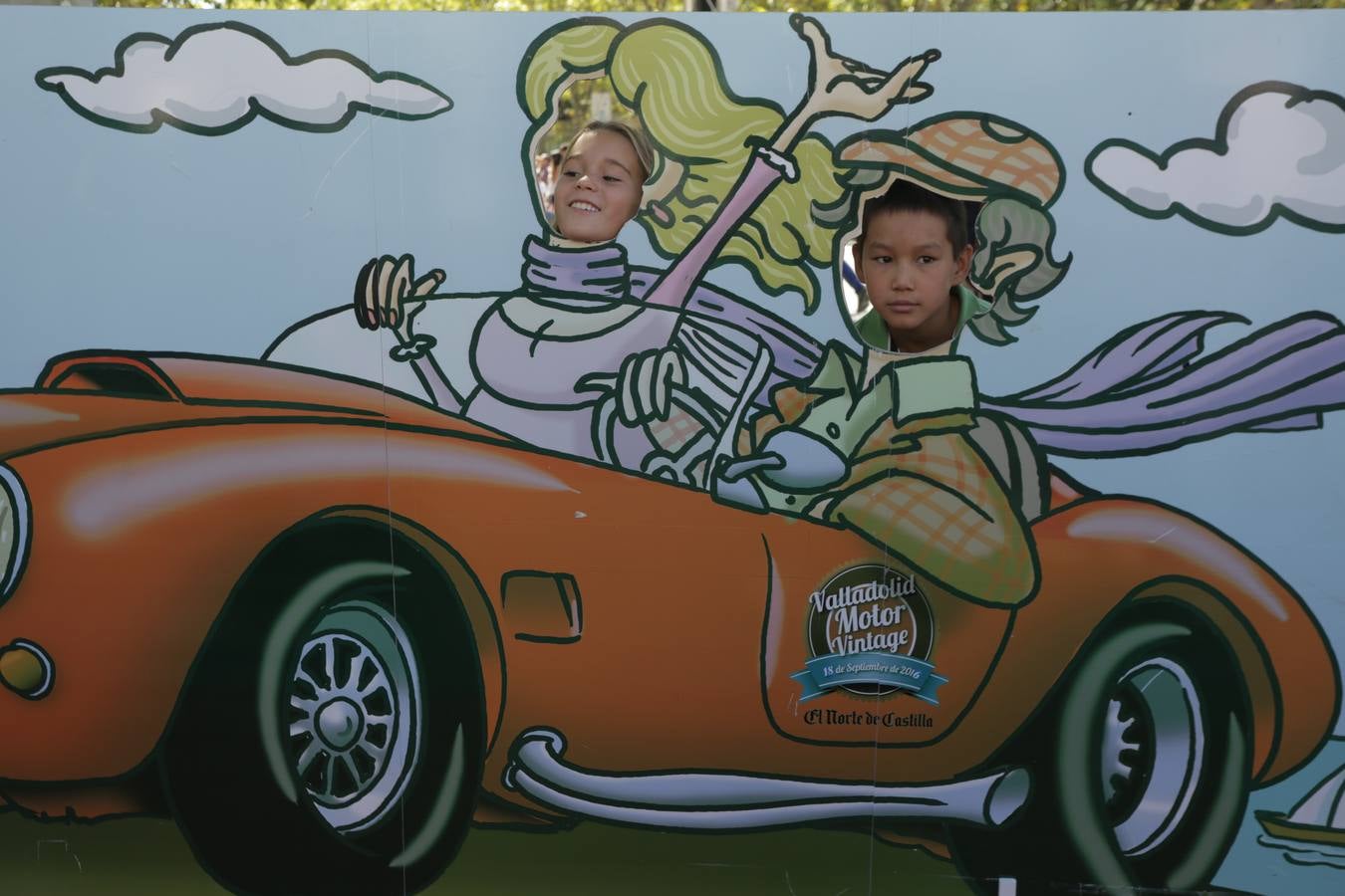 Photocall de la cuarta edición del Valladolid Motor Vintage (1/3)