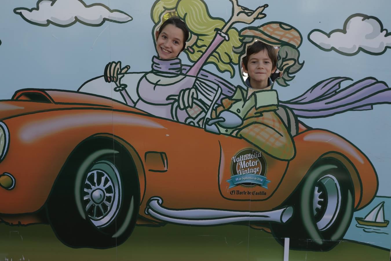 Photocall de la cuarta edición del Valladolid Motor Vintage (1/3)