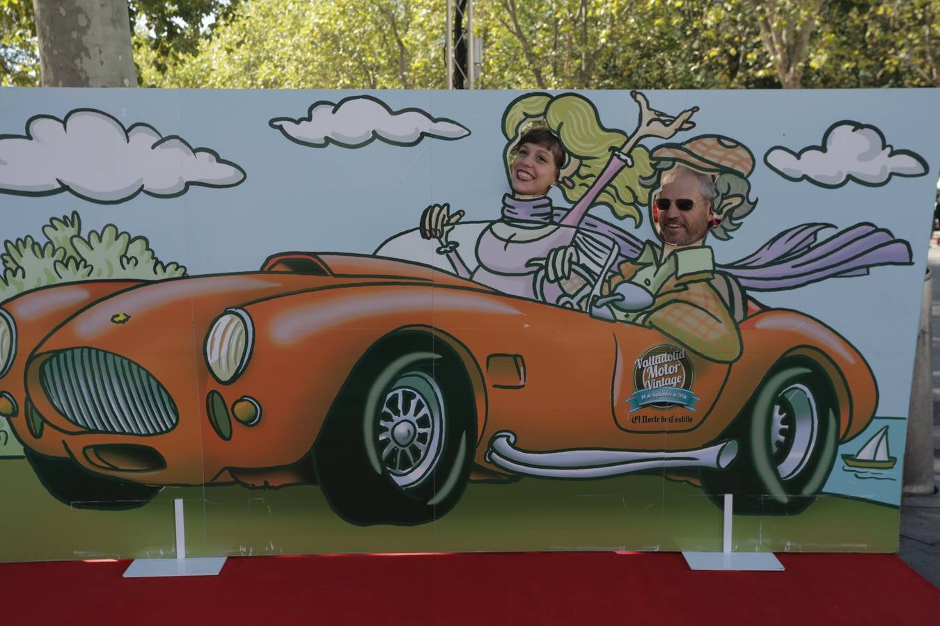 Photocall de la cuarta edición del Valladolid Motor Vintage (2/3)