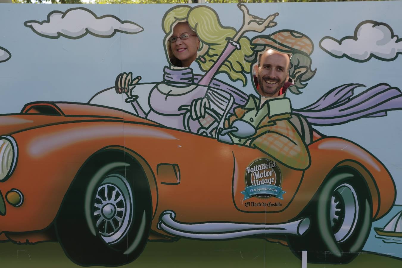 Photocall de la cuarta edición del Valladolid Motor Vintage (2/3)