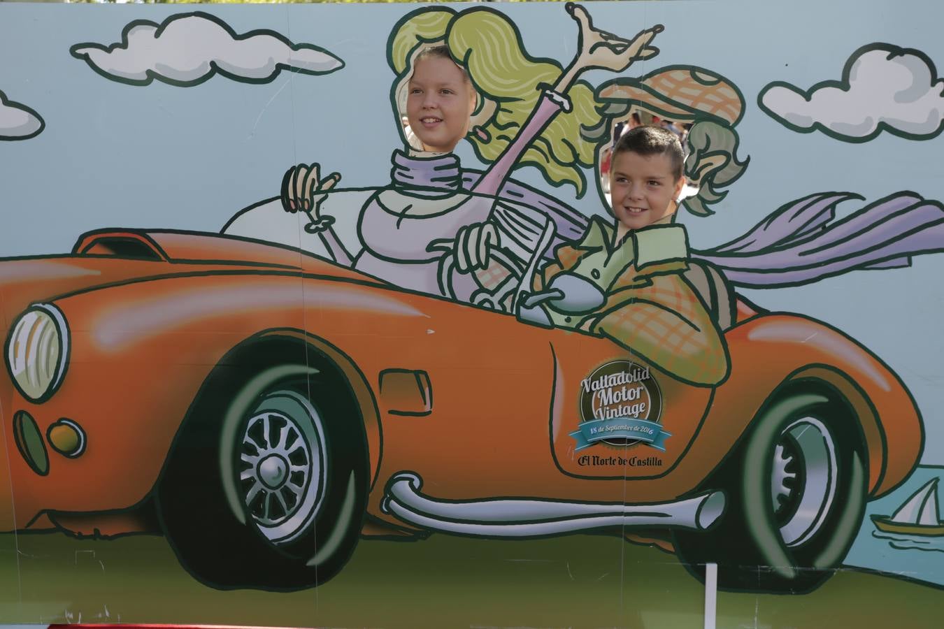 Photocall de la cuarta edición del Valladolid Motor Vintage (2/3)