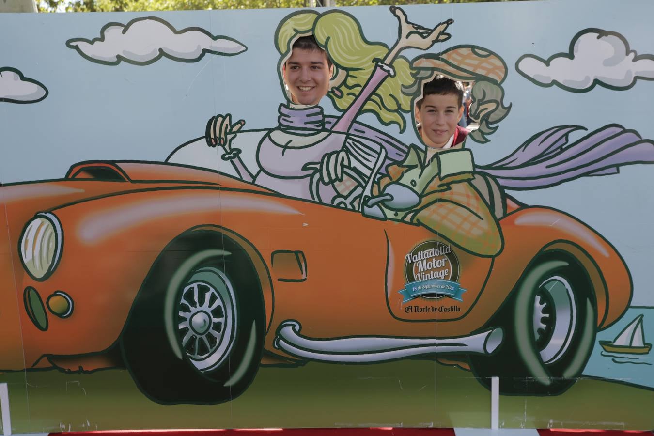 Photocall de la cuarta edición del Valladolid Motor Vintage (2/3)