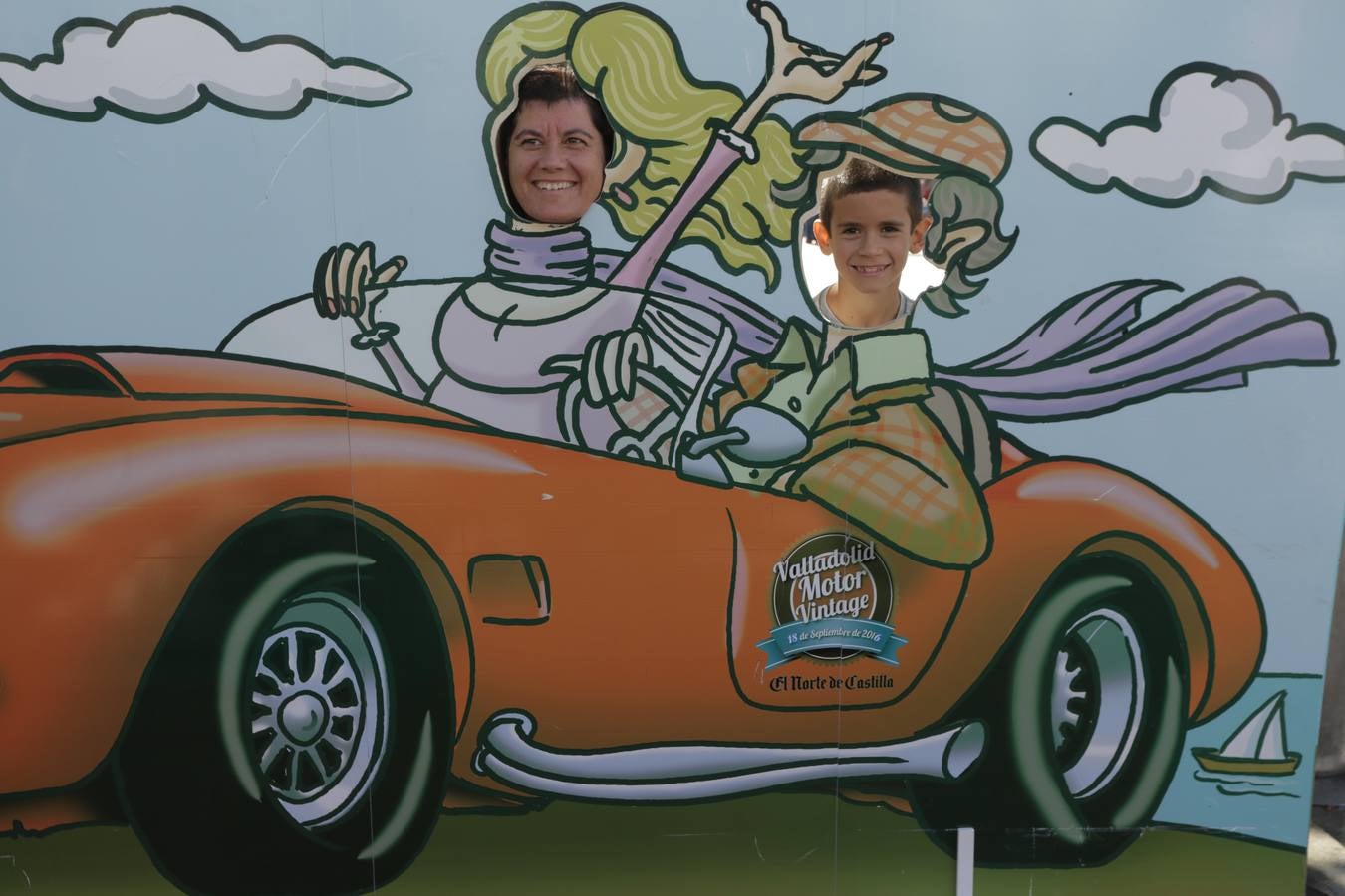 Photocall de la cuarta edición del Valladolid Motor Vintage (2/3)
