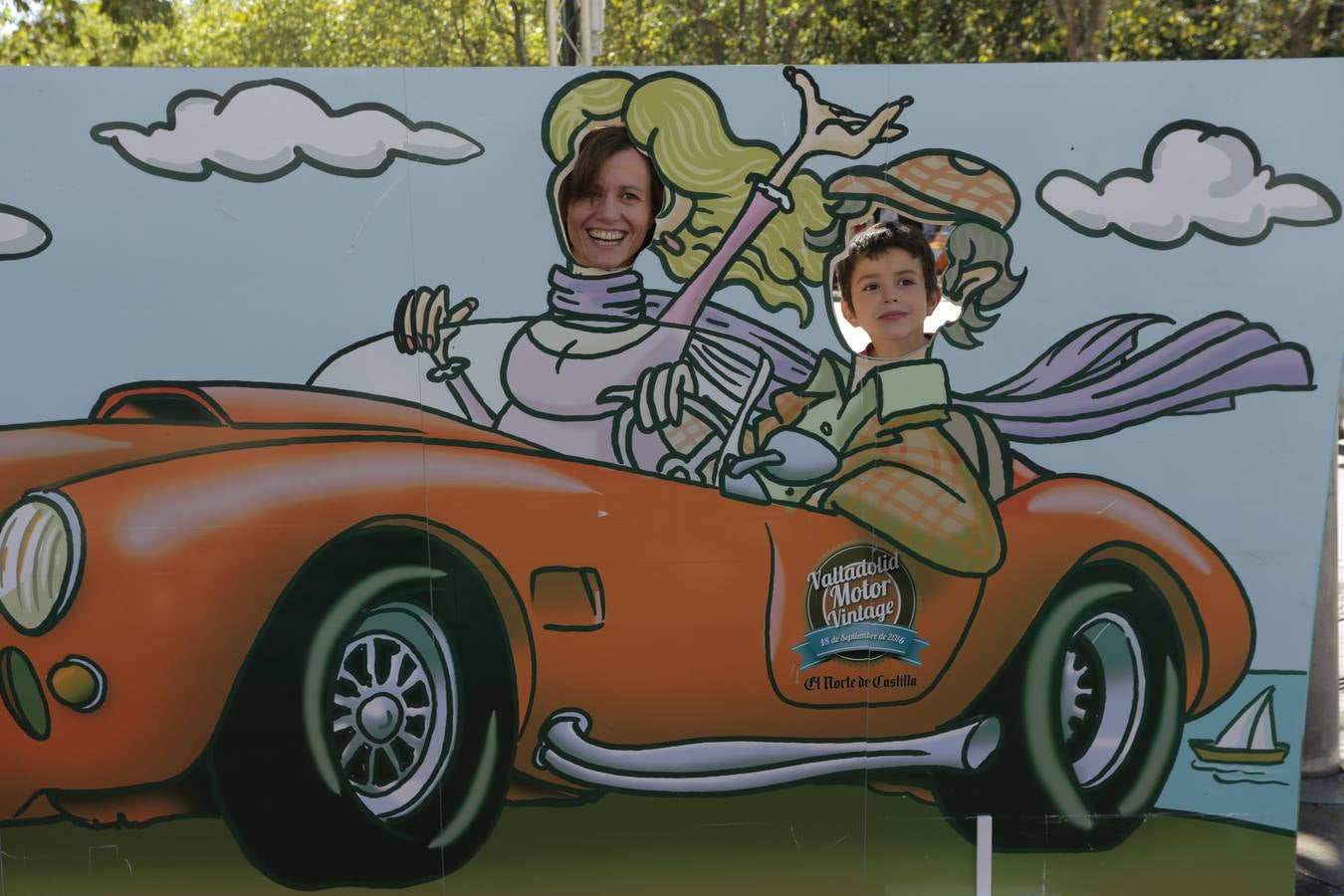 Photocall de la cuarta edición del Valladolid Motor Vintage (2/3)