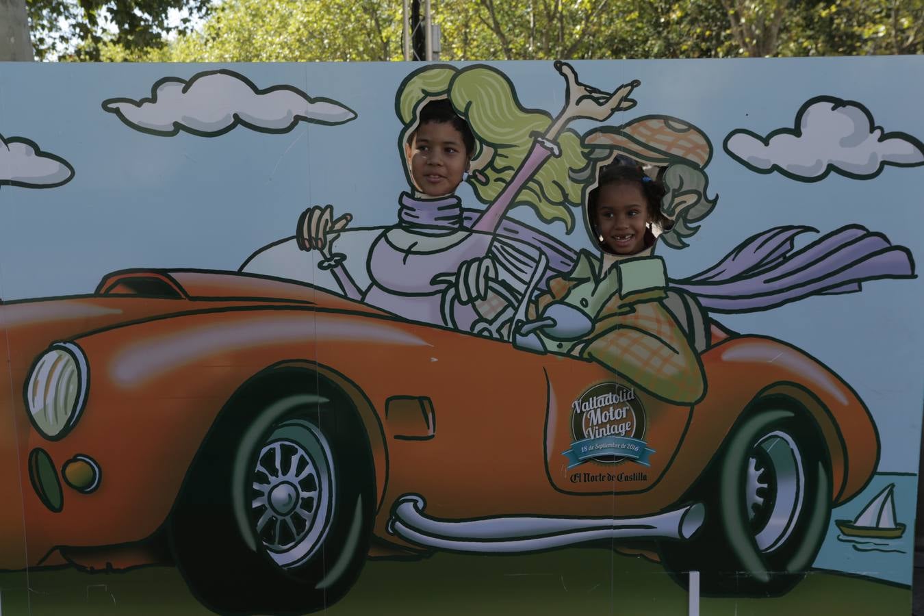 Photocall de la cuarta edición del Valladolid Motor Vintage (3/3)