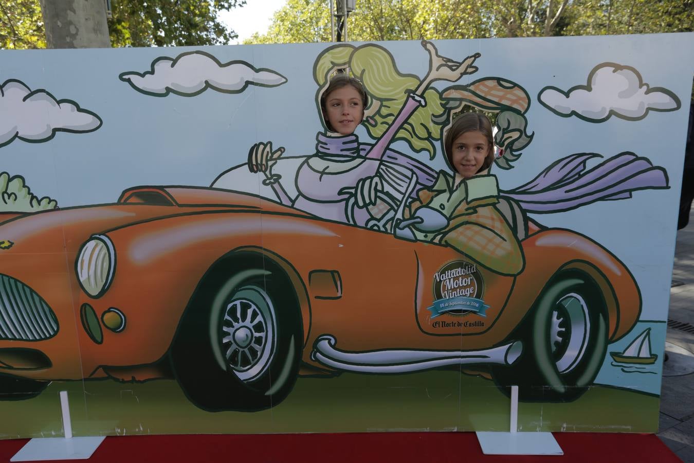 Photocall de la cuarta edición del Valladolid Motor Vintage (3/3)