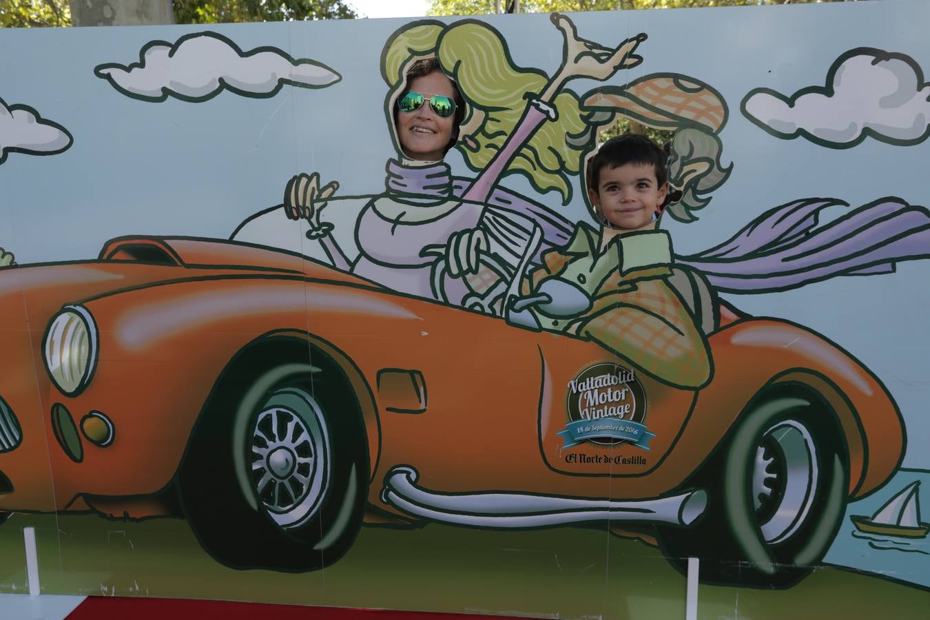 Photocall de la cuarta edición del Valladolid Motor Vintage (3/3)