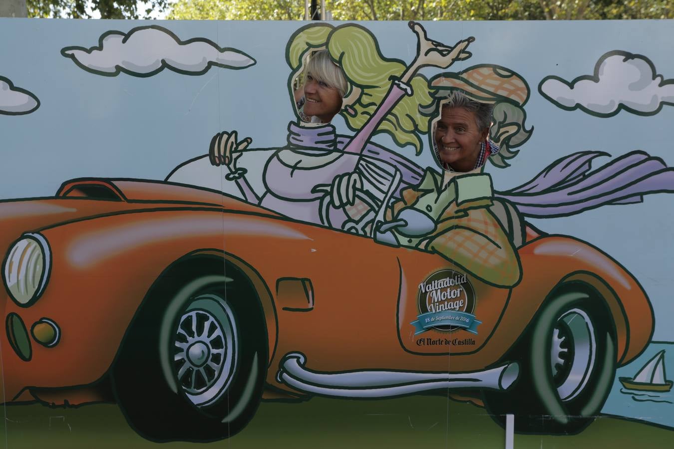 Photocall de la cuarta edición del Valladolid Motor Vintage (3/3)