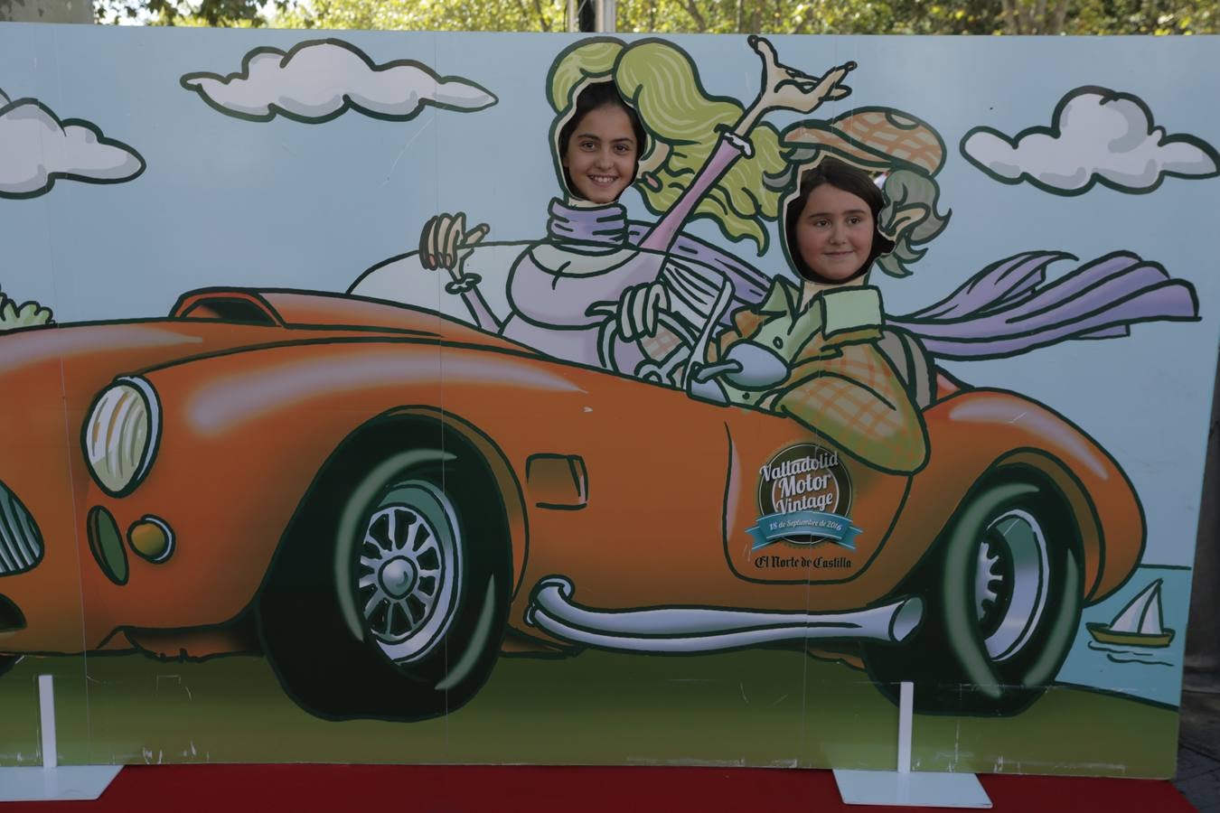 Photocall de la cuarta edición del Valladolid Motor Vintage (3/3)