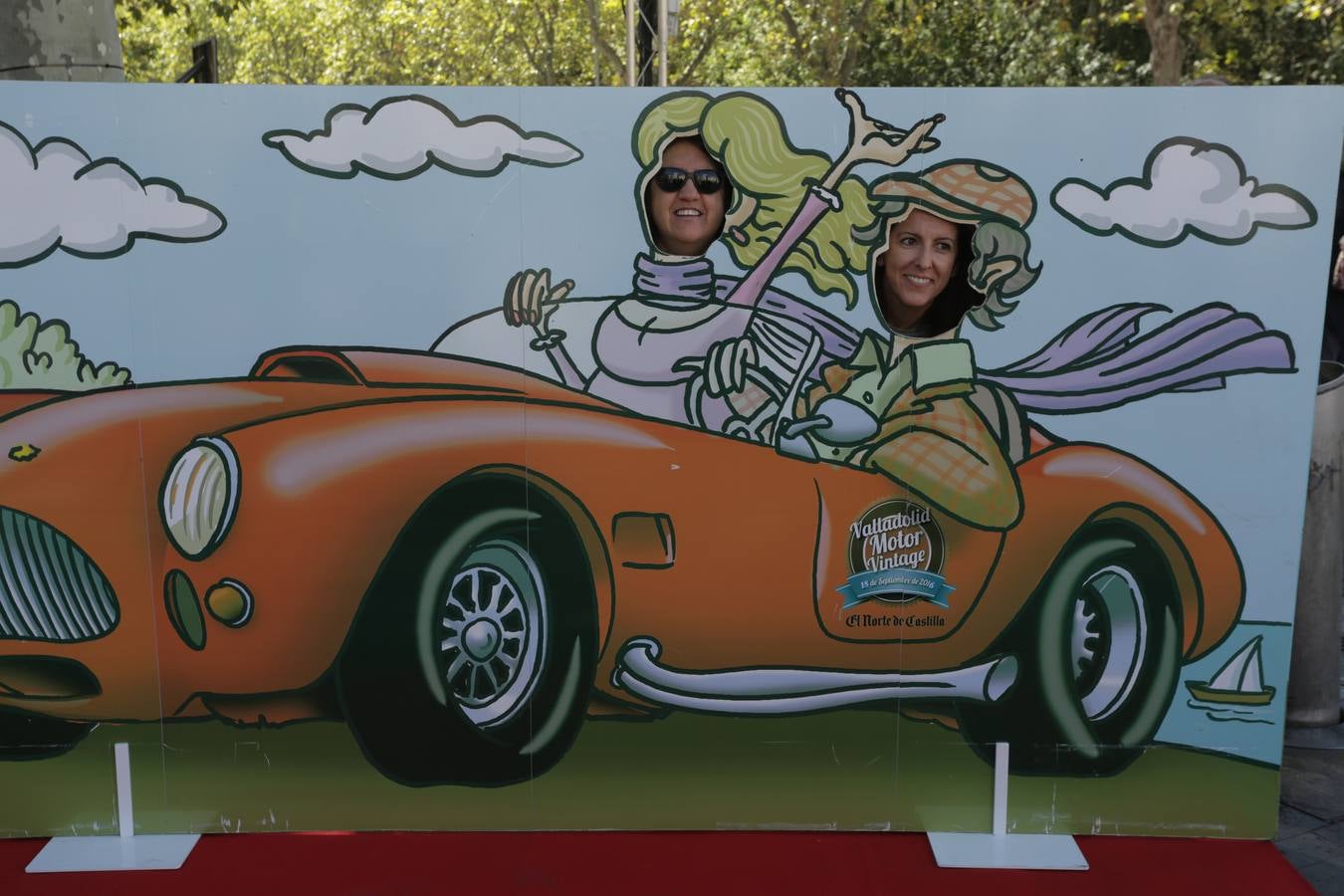 Photocall de la cuarta edición del Valladolid Motor Vintage (3/3)