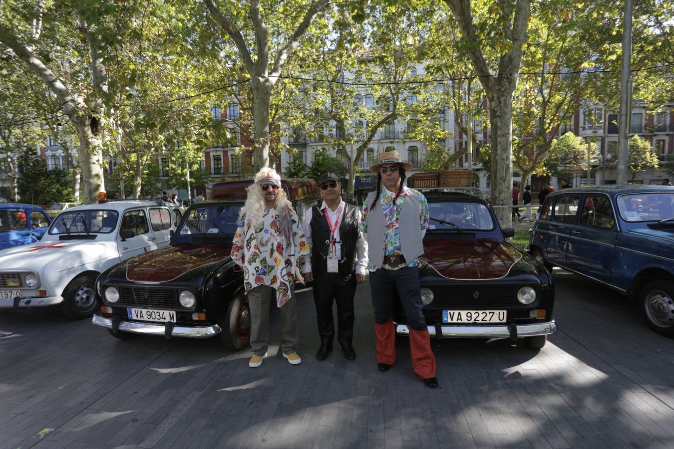 Público en la cuarta edición del Valladolid Motor Vintage (3/3)