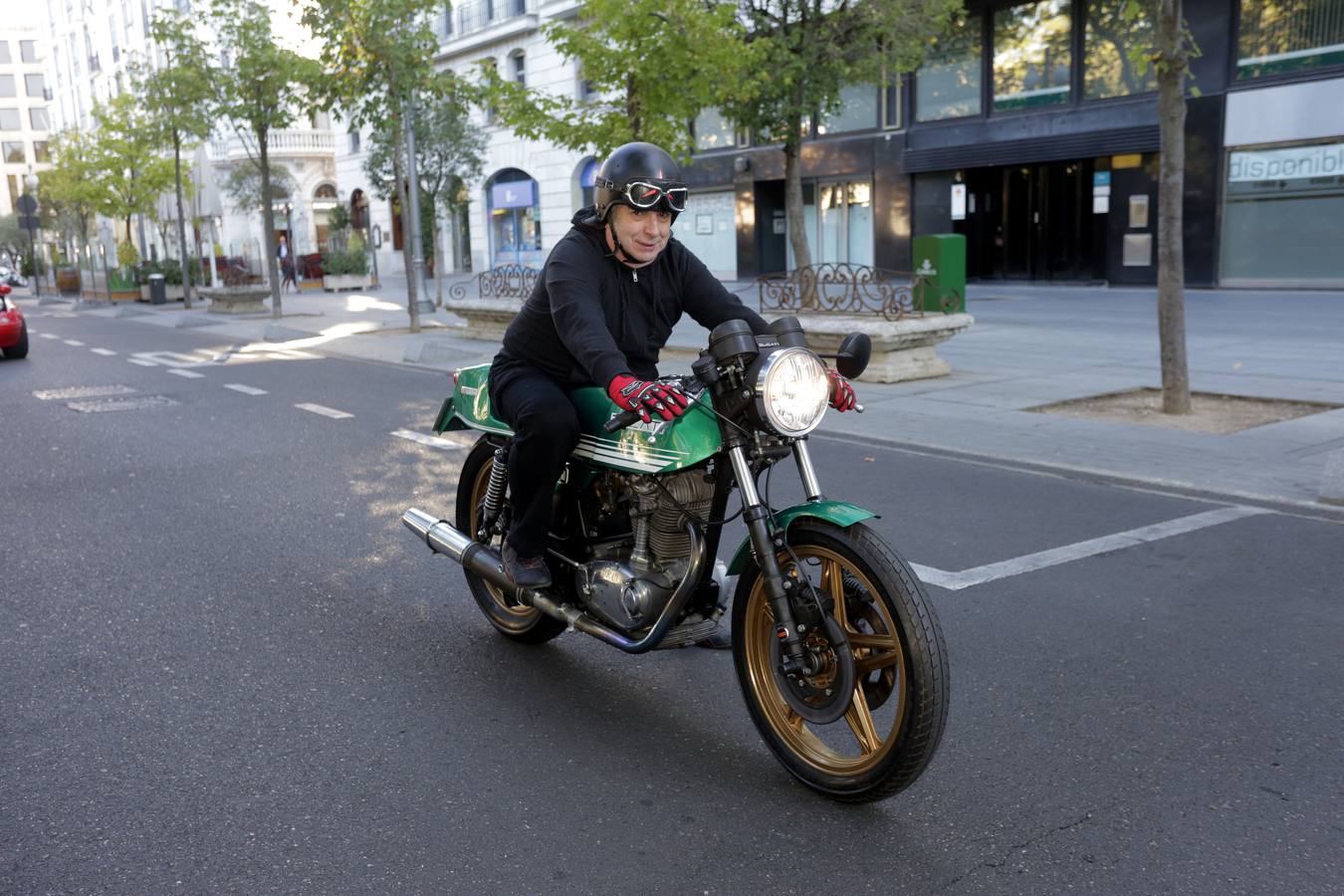 Uno a uno todos los vehículos de la cuarta edición del Valladolid Motor Vintage (3/4)