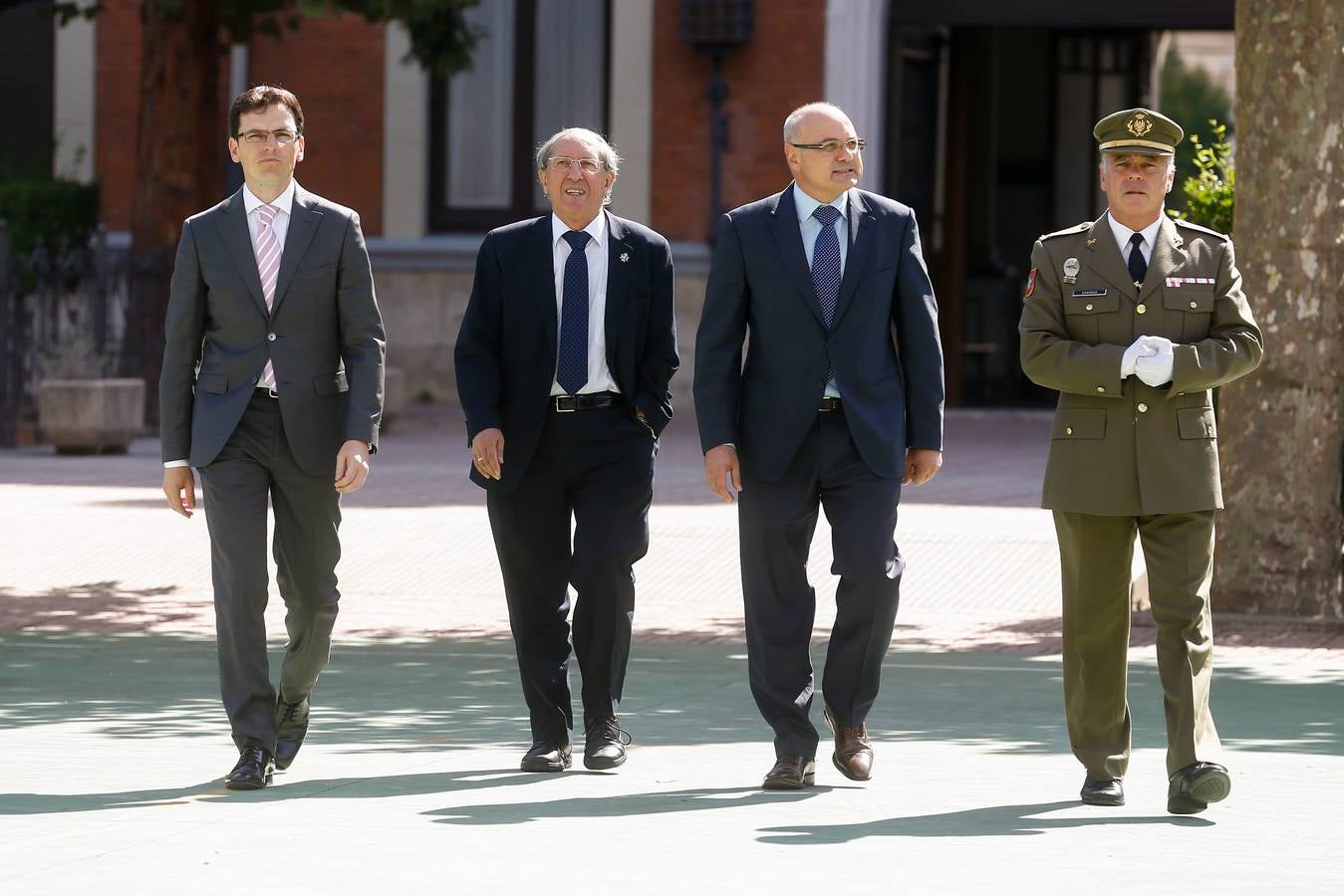 Inicio del curso en la Academia de Caballería de Valladolid