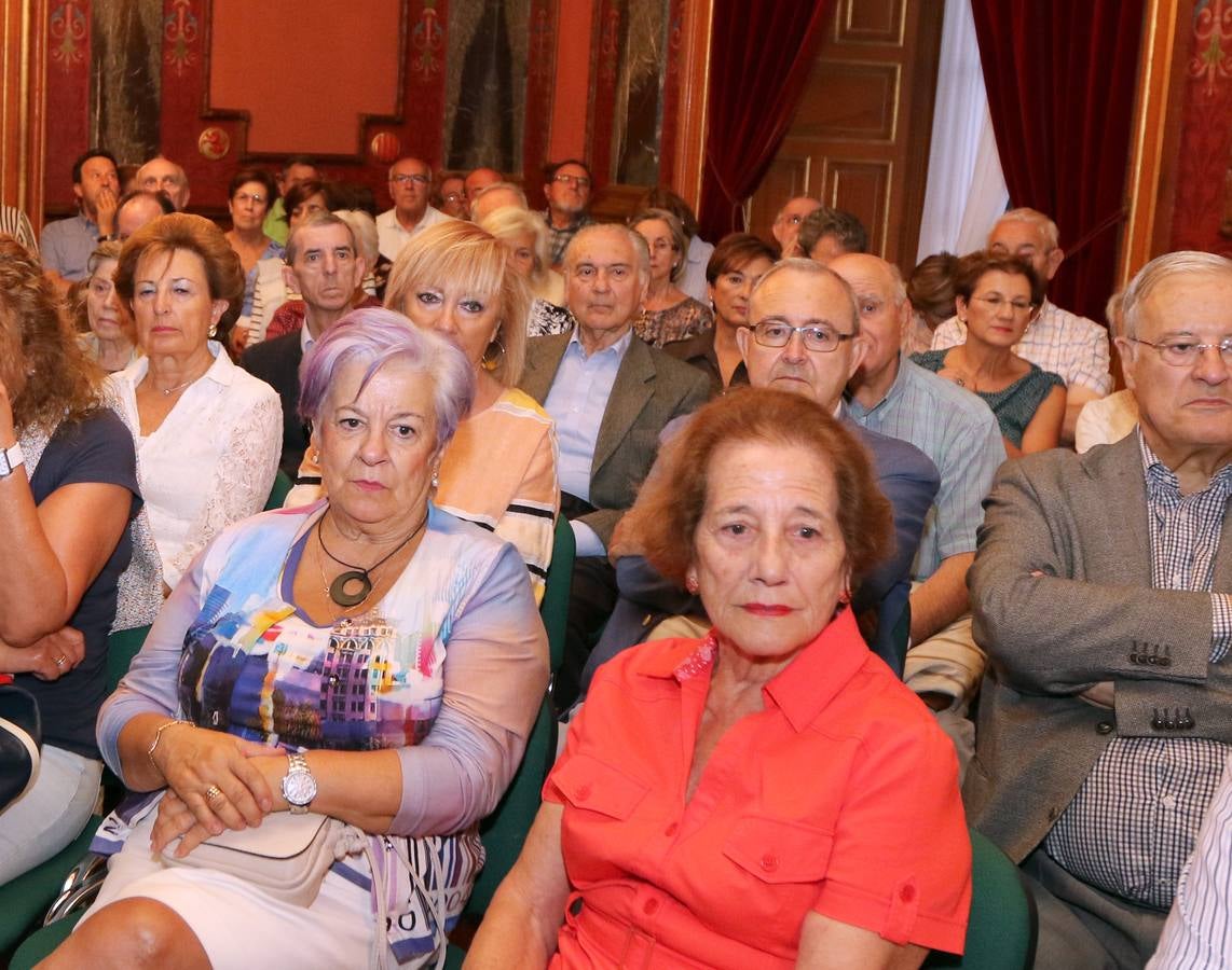 El historiador Juan Pablo Fusi en el Aula de Cultura de El Norte de Castilla