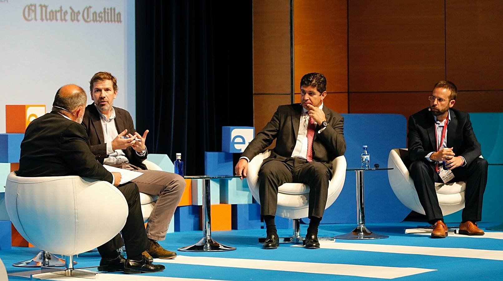 &#039;La economía se mueve. Fintech y medios de pago. Presente y futuro&#039;, cuarto bloque del Congreso e-volución