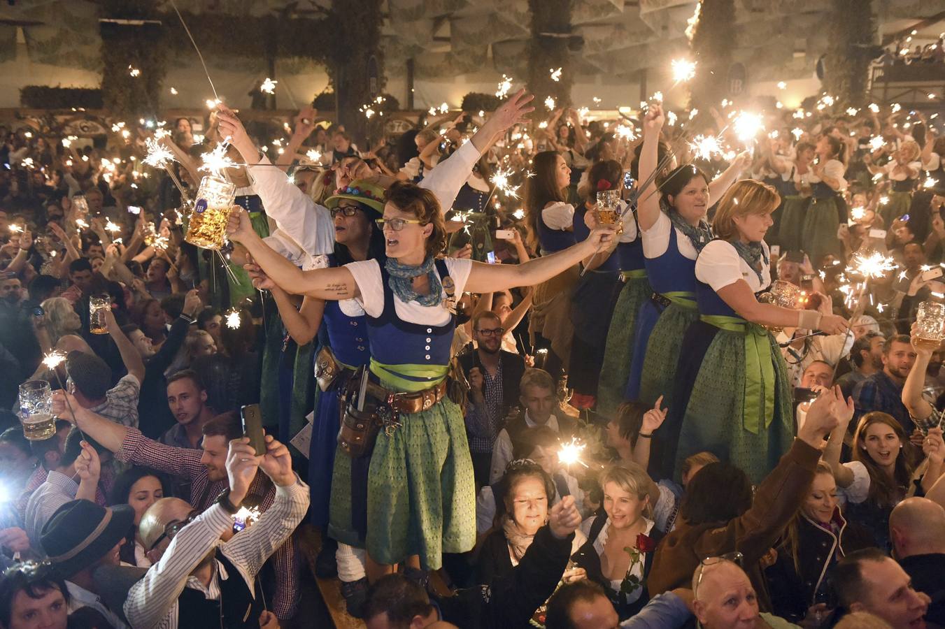 La tradicional fiesta de la cerveza de Múnich llega a su fin