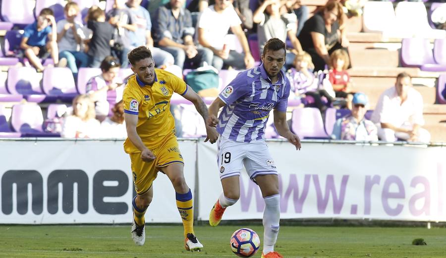 Partido del Real Valladolid contra el Alcorcón