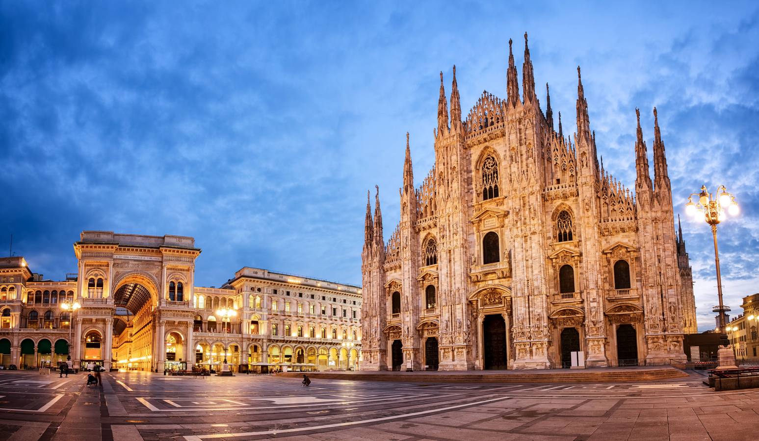 Milán. Una urbe sofisticada cargada de historia y tesoros extraordinarios, como el famoso Duomo o el Teatro alla Scala, donde se inventó la ópera.