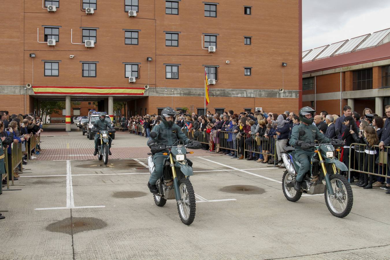 La Guardia Civil celebra la Virgen de El Pilar en Salamanca