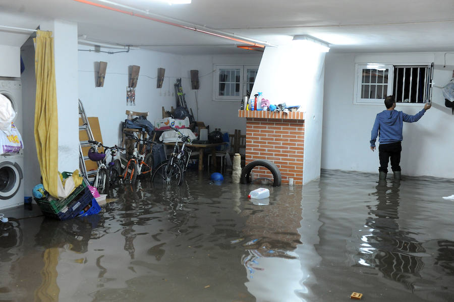 Inundaciones en los bajos de algunas viviendas de Medina del Campo