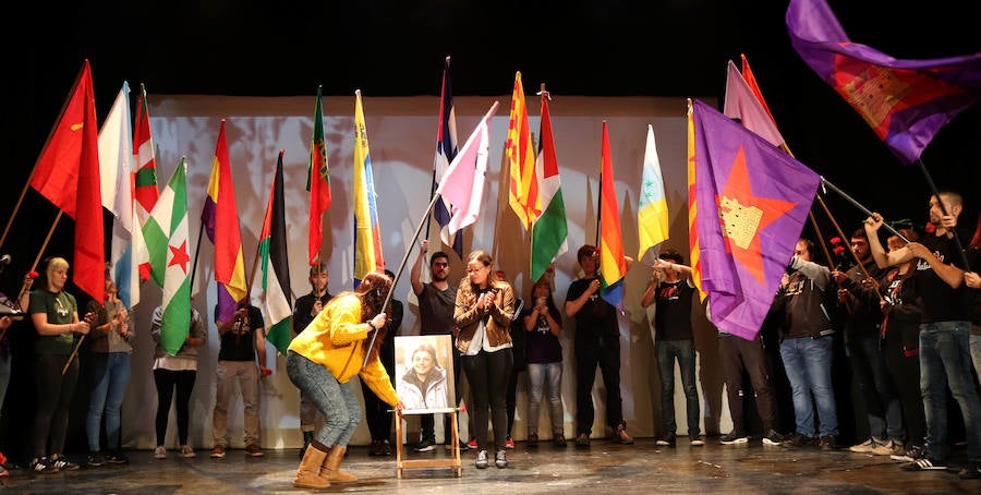 Homenaje a Doris Benegas en el Teatro Carrión