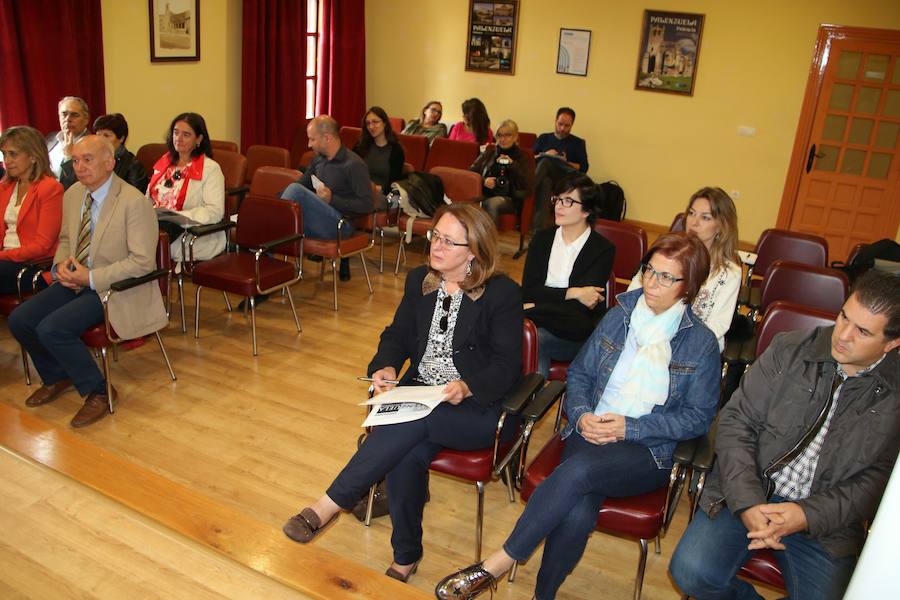 Primer Encuentro de Conjuntos Históricos de la Provincia de Palencia en Palenzuela (1/2)