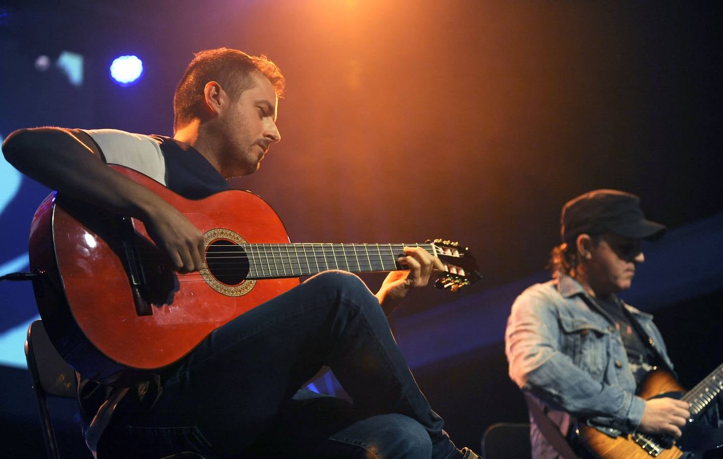 Los guitarristas Juanjo Melero y Raúl Olivar en el LAVA de Valladolid