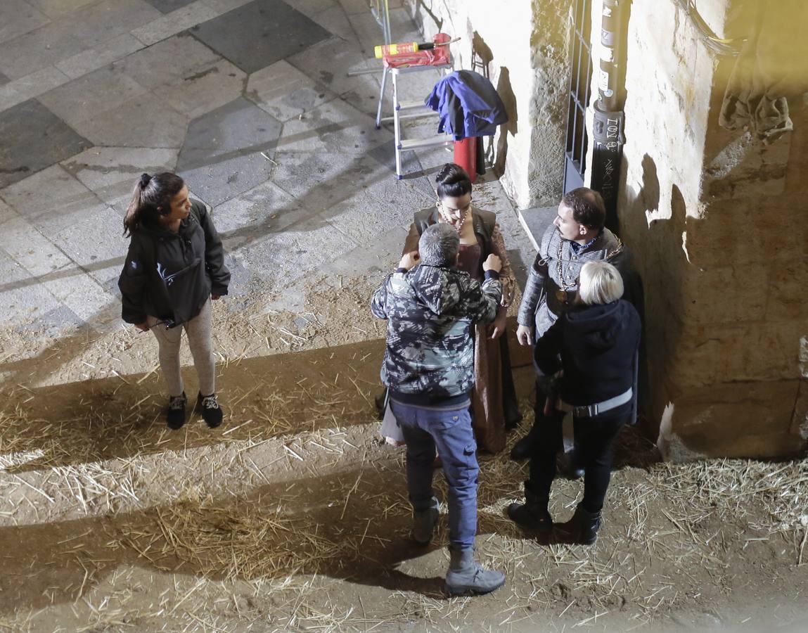 Rodaje nocturno de la serie &#039;Still Star Crossed&#039; en la calle Compañía de Salamanca