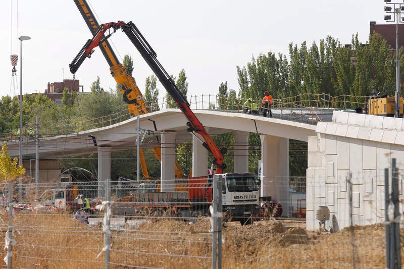 Obras de la pasarela de Los Tres Pasos en Palencia