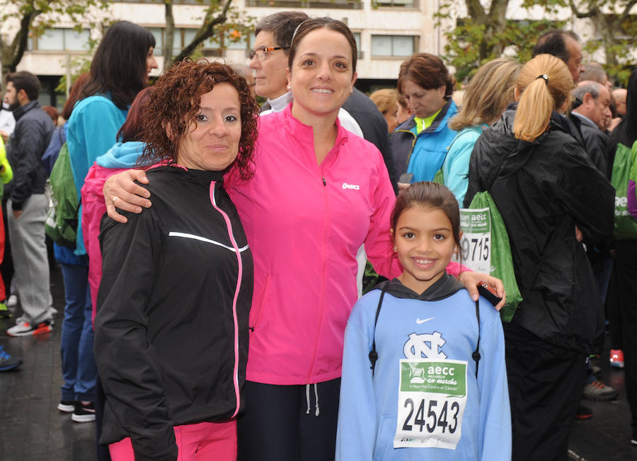 Asistentes a la Marcha Contra el Cáncer de Valladolid