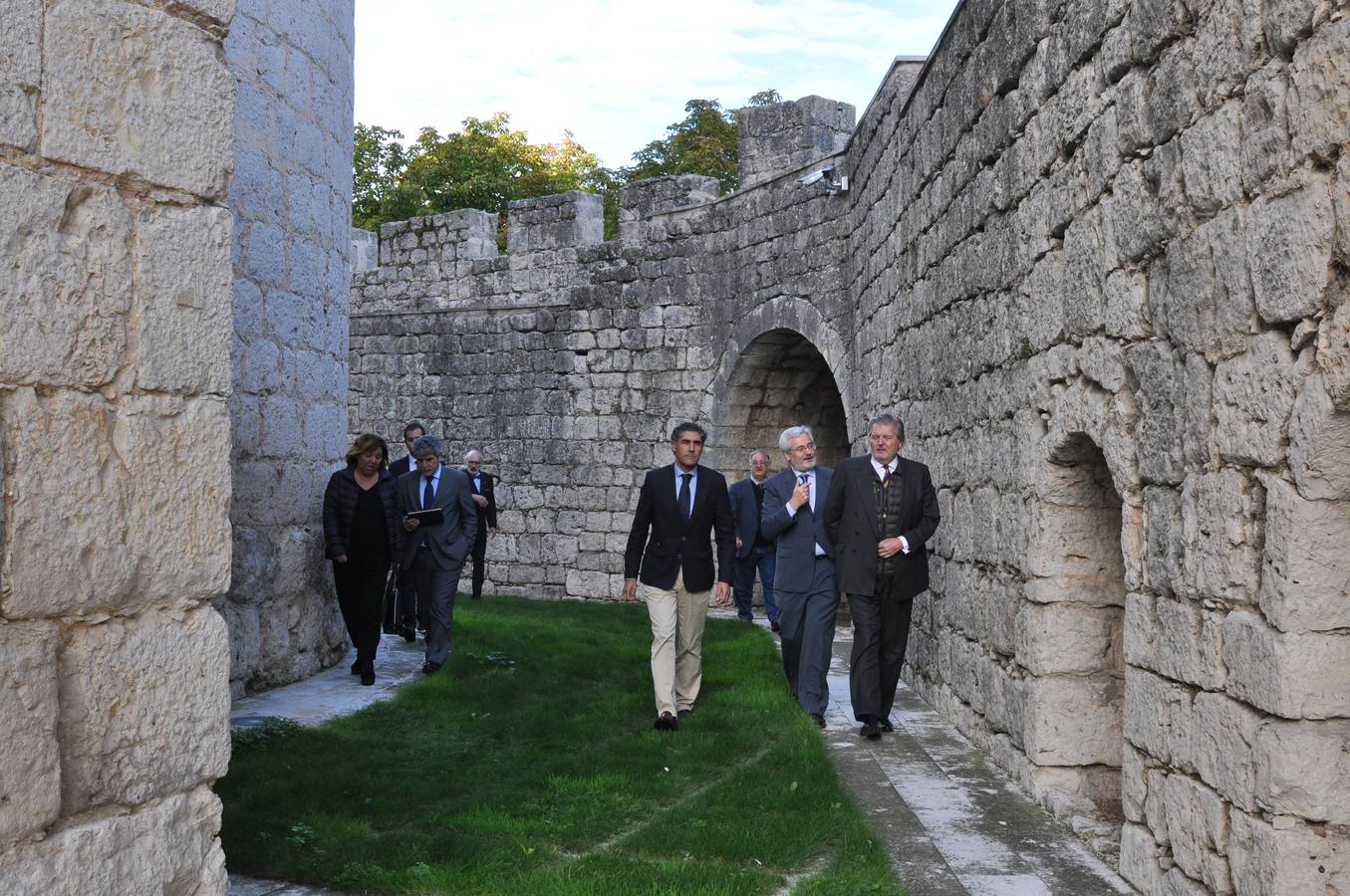 El ministro de Educación y Cultura visita el Archivo de Simancas