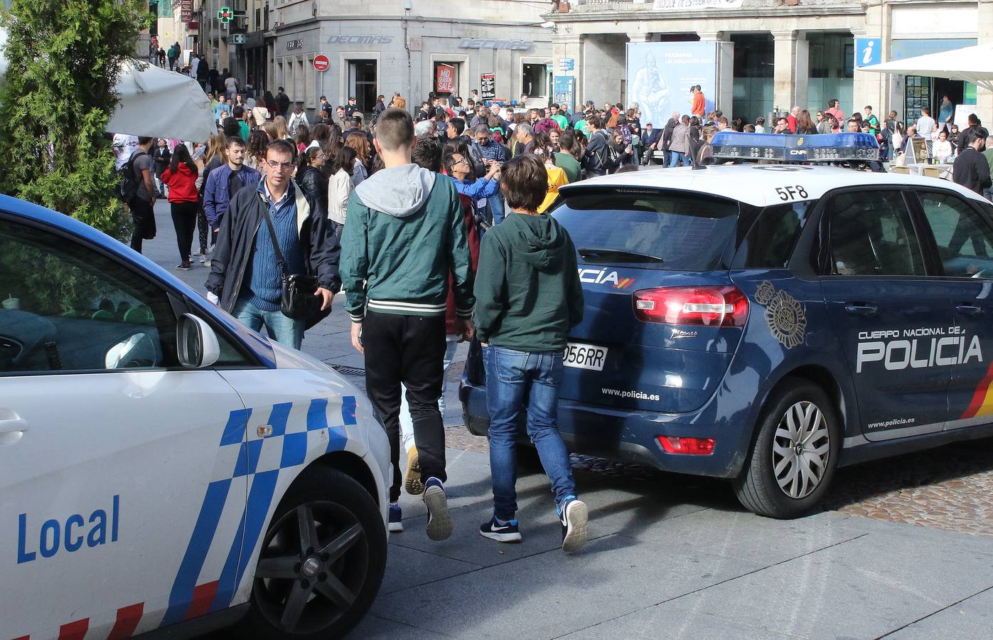 Los estudiantes segovianos se manifiestan contra la Lomce