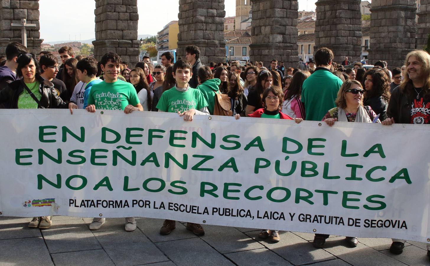 Los estudiantes segovianos se manifiestan contra la Lomce