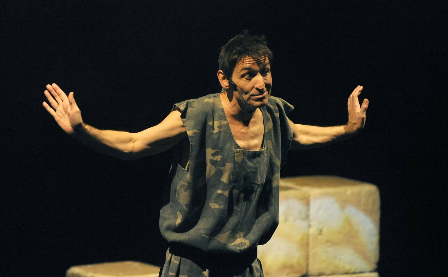 Albert Pla, Fermín Muguruza y Raúl Fernández presentan &#039;Guerra&#039; en la Sala Concha Velasco del LAVA