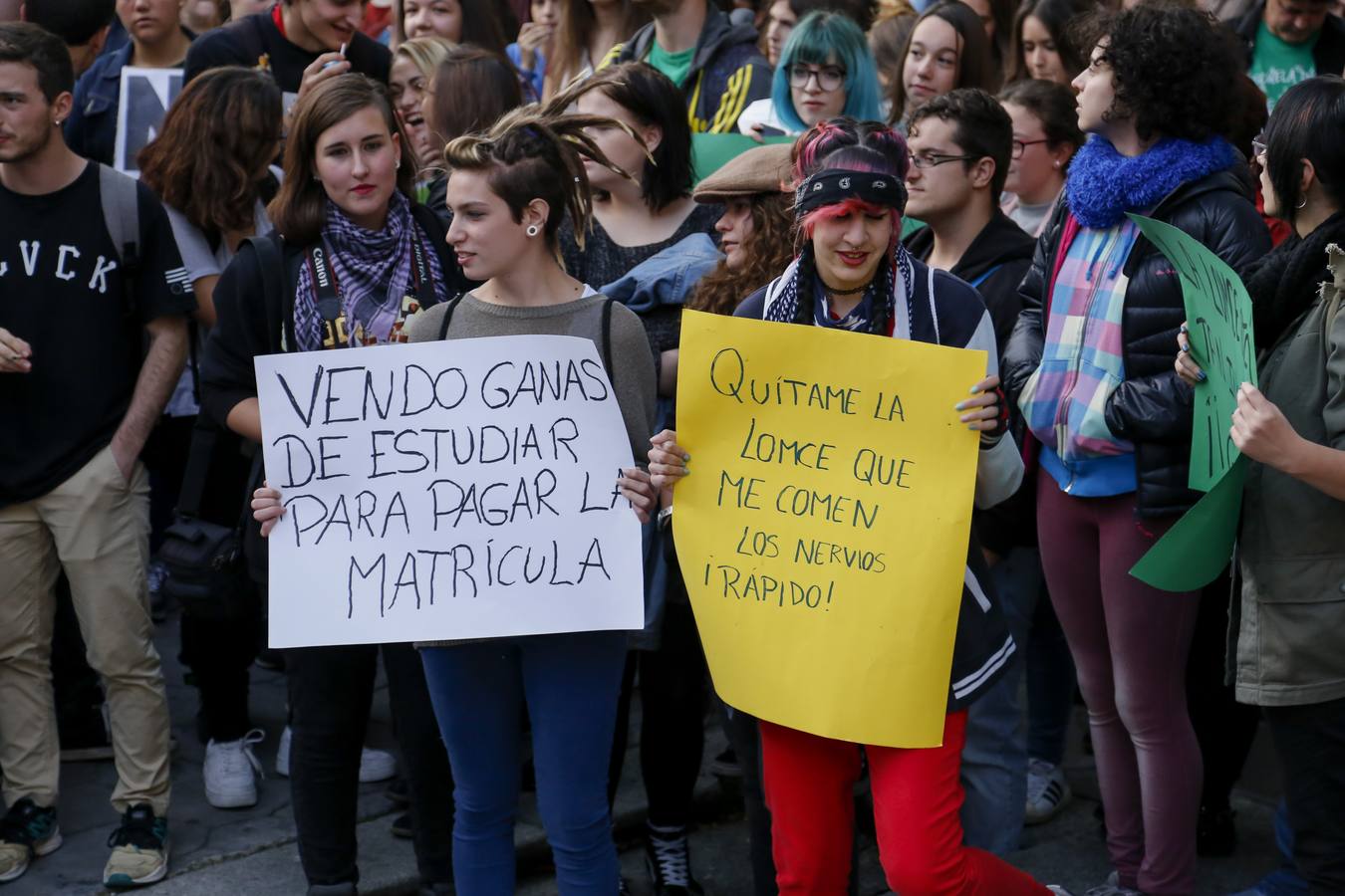 Estudiantes salmantinos secundan la huelga conta la Lomce y las reválidas